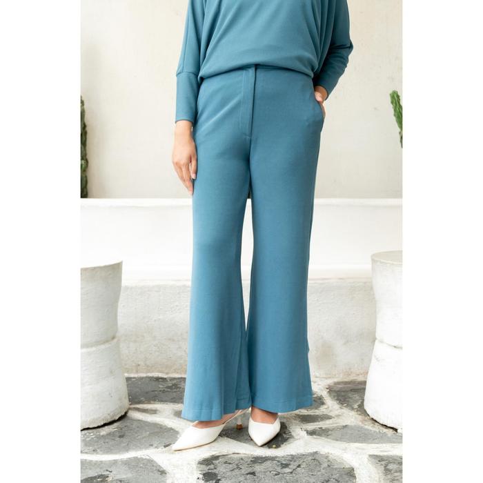 Gambar Klamby - Naraya Loose Pants 2.0 Teal Blue - XS dari Wearing Klamby Kab. Tangerang 5 Tokopedia