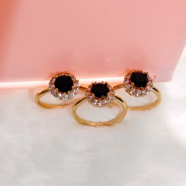Cincin Dewasa Mata Hitam gold