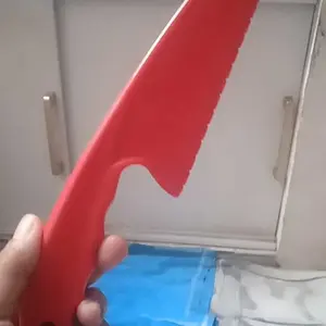 PISAU KUE / CHIFFON / PISAU SAYUR / PISAU BAHAN PLASTIK / PISAU DAPUR - Oneso.id