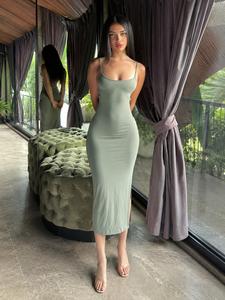 Vestido camisola de color sólido para mujer, vestido ajustado de tirantes delgados casual y de moda para uso diario y al aire libre, vestido de verano para damas