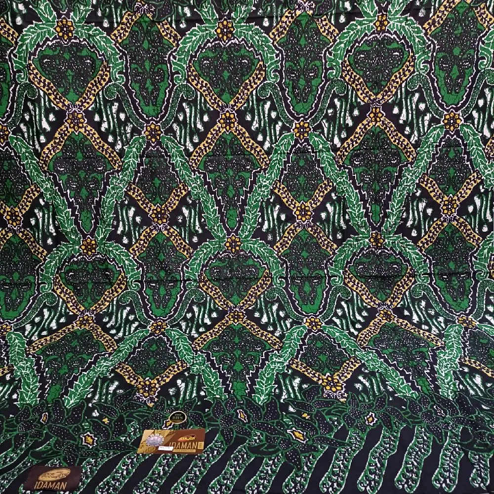 SARUNG BATIK ATLAS IDAMAN 555 MOTIF BHS Muslim Pria Dewasa SARUNG BATIK ATLAS IDAMAN 555 MOTIF BHS Muslim Pria Dewasa