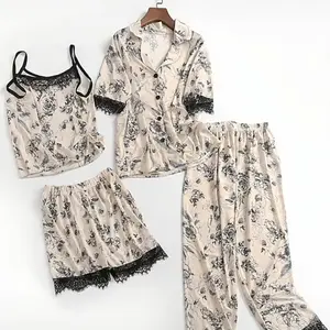 Piyama Wanita Dewasa Kancing Duaset Dapat Baju dan Celana Bahan Satin Lembut Hitam Putih Panjang Pendek Tidur Setelan Lingkar Dada 100-110 Cm Celana Pendek 40 Cm