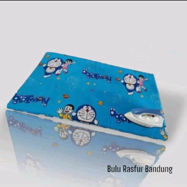 Alas Gosok Setrika Karpet Anti Lengket Daswoul Jumbo Tebal Karakter 2
