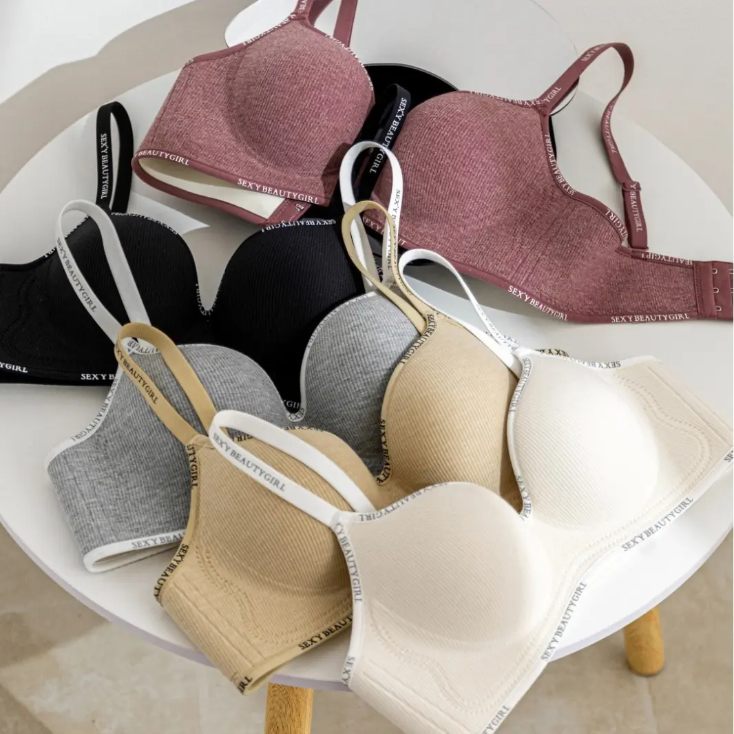 BUY 1 TAKE 1 Venus Girls Push Up Bra Seamless Plus Size32-40ABThick  Padded Brassiere Comfortable ELASTIC FASHION SOLID COLOR Simple Lady  Lingerie - TikTok Shop Philippines
