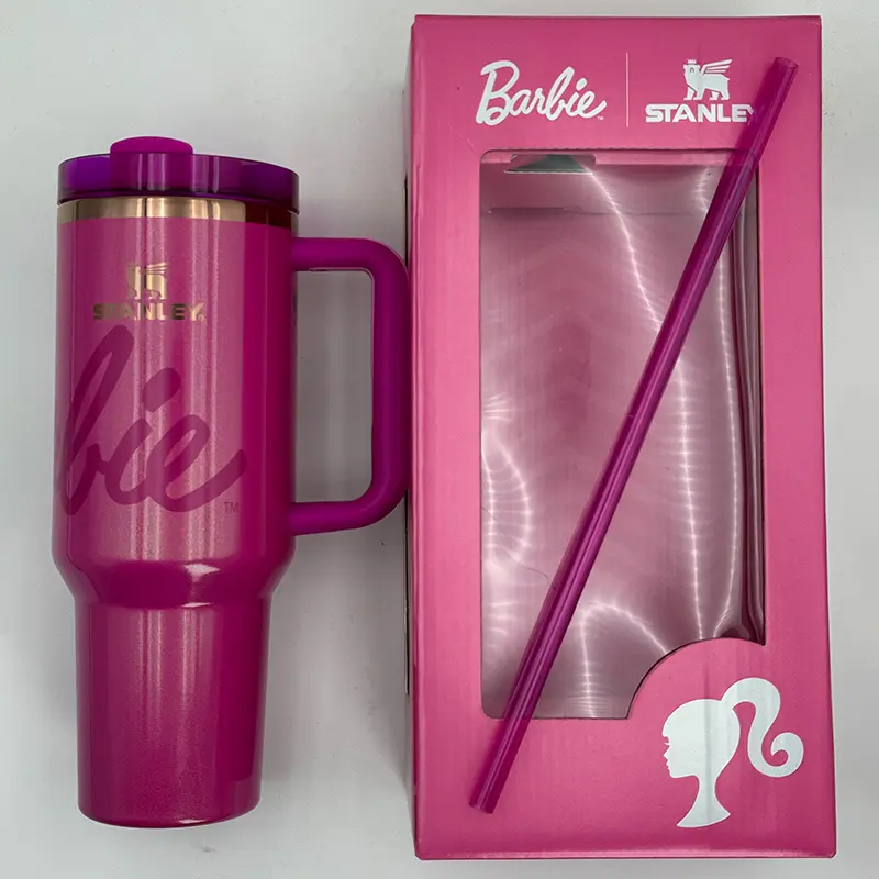 STANLEY cup x Barbie Icon 1 Tumbler THE QUENCHER H2.0 40oz 1200ml bình giữ nhiệt bình nước giữ nhiệt ly giữ nhiệt nước giữ nhiệt binh nuoc giữ nhiệt coffee cup inox cốc nhiệt có ống hút mang đi học cute ca nhiệt cao cấp tốt chính hãng bình thermos cafe 1