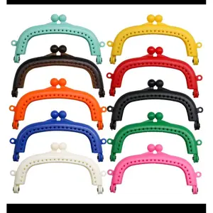 Behel/Frame Dompet Jelly Warna Warni 10cm