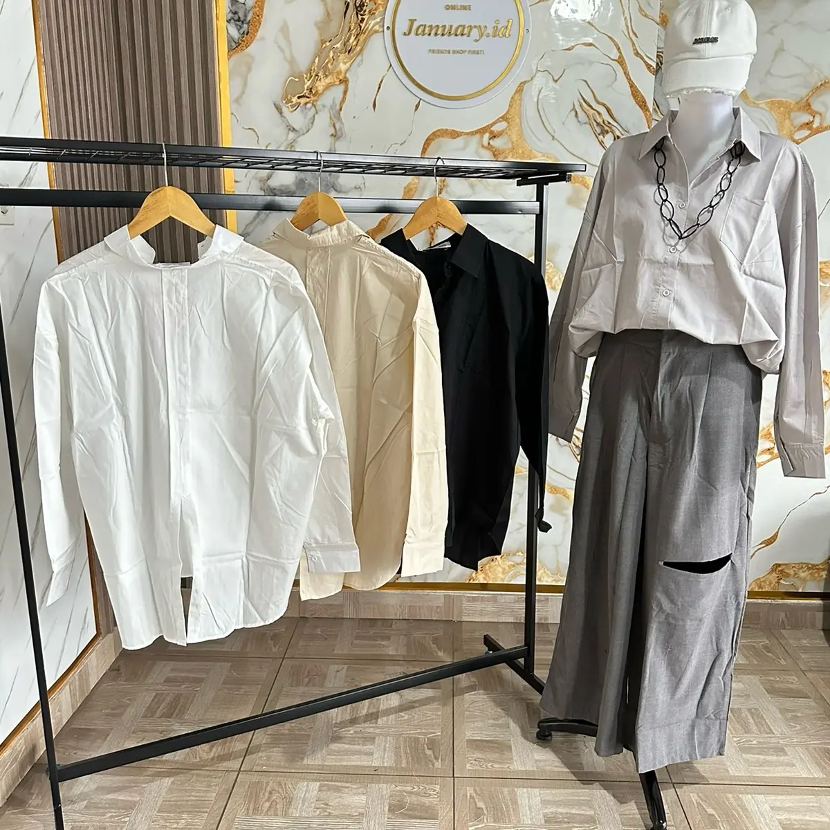 January 24168  Baju   Wanita Atasan kemeja  oversize-kemeja basic-kemeja formal