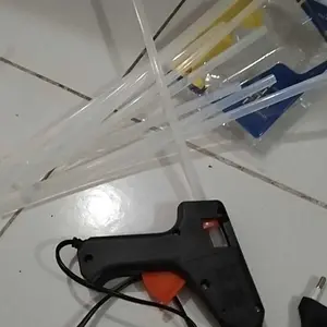 Lem Tembak 1set + Stick Lem 10pcs / Hot Melt Glue Gun + 10pcs Lem Stick / Lem Aksesoris Serbaguna / Lem Kerajinan