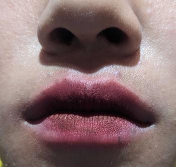 Product Review of 【CUCI GUDANG】MAGEFY 2-IN-1 Lipstik  / Matte Liquid Lipstick / Lip Lembut Tahan Lama Pelembab Pigmentasi Tinggi 12 Colors 8016 from J**. 1
