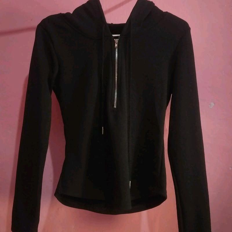 Jaket halzip hitam kupluk wanita korean style 2