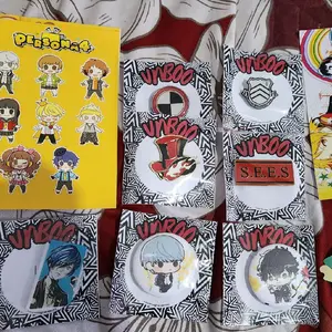 Merchandise Shin Megami Tensei Persona 3 Persona 4 Persona 5 Pin keychain sticker