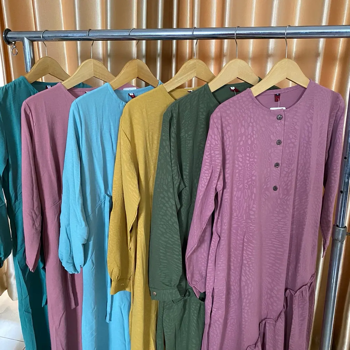 Gamis cringkle 3 warna ukuran m,l,xl