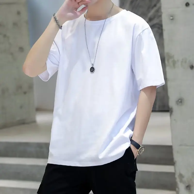 Japanese simple solid color short-sleeved T-shirt male Korean version of the tide leisure sports with round neck bottoming shirt pure white couple T-shirt.