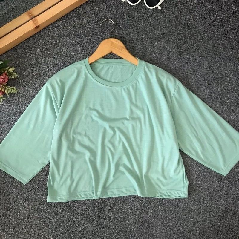 Product Introduction of Kaos Crop Oversize dan Sport, Model Terbaru Atasan Wanita 8