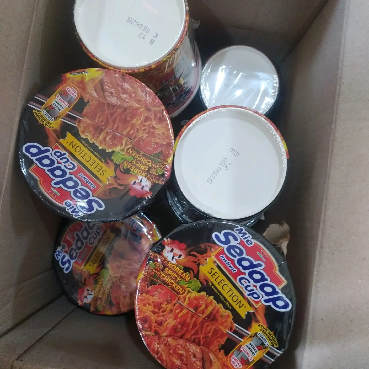 mie sedap cup 1 dus boleh request rasa (bakso, soto, korean spicy)