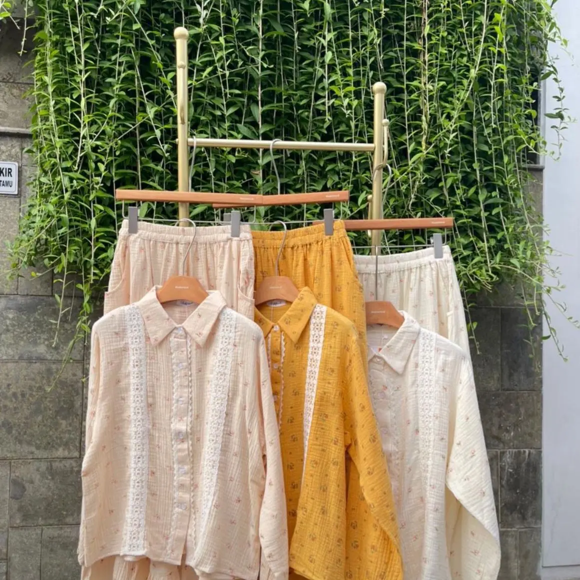 One set katun voal Wanita