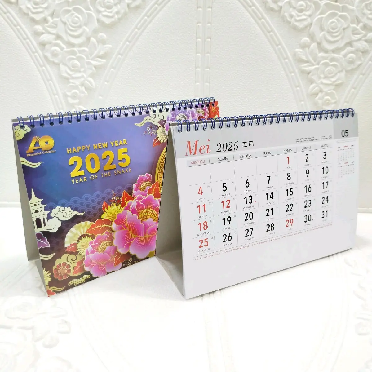 Kalender Kerja Meja Tahun 2025, 6 Lembar, 12 Halaman, Ukuran Kertas 23.5 x 16.5 cm