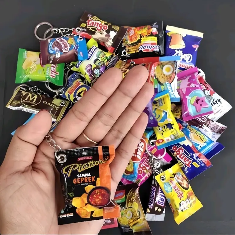 [isi 10/20 pcs ] Gantungan Kunci Replica Snack / Gantungan Kunci Unik / gantungan kunci Snack mix / GANTUNGAN KUNCI ANEKA SNACK JAJAN / GANTUNGAN KUNCI SNACK MAKANAN RINGAN CEMILAN / GANCI KEYCHAIN/SOUVENIR PERNIKAHAN UNIK MINIATUR 5