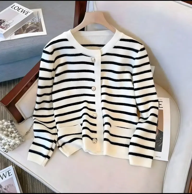 Cardigan Jiso Setrip Lengan Panjang model Korea kancing Tebal