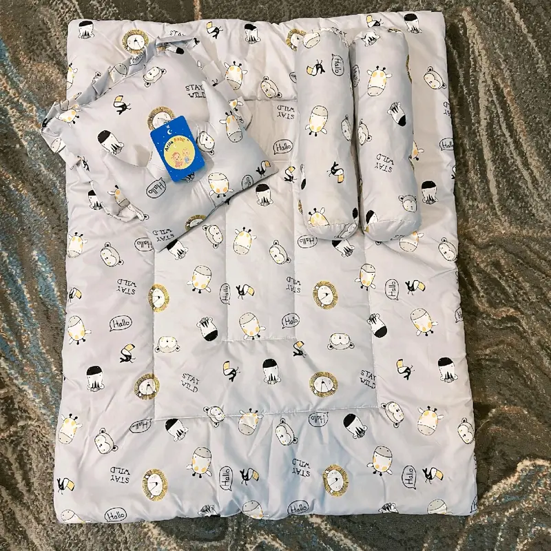 bedcover bayi set bantal dan guling 1
