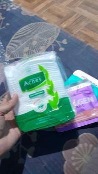 Product Review of Acnes Soft Cotton - 35gr (Free of mercury and chloride, safe for hygienic skin) from v**i 0