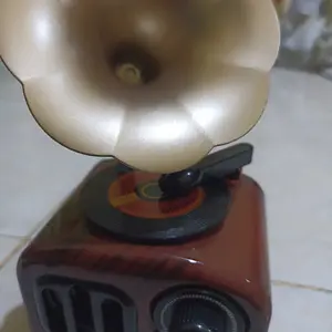 PHONOGRAPH Kotak Musik Bentuk Gramofon Vintage Melodi Fur Elise Musik Box Otomatis Tanpa Baterai
