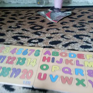 Puzzle Kayu Pengenalan Huruf Hijaiyah Huruf Alphabet Dan Angka - Mainan edukasi Anak - Mainan Kayu Pintar