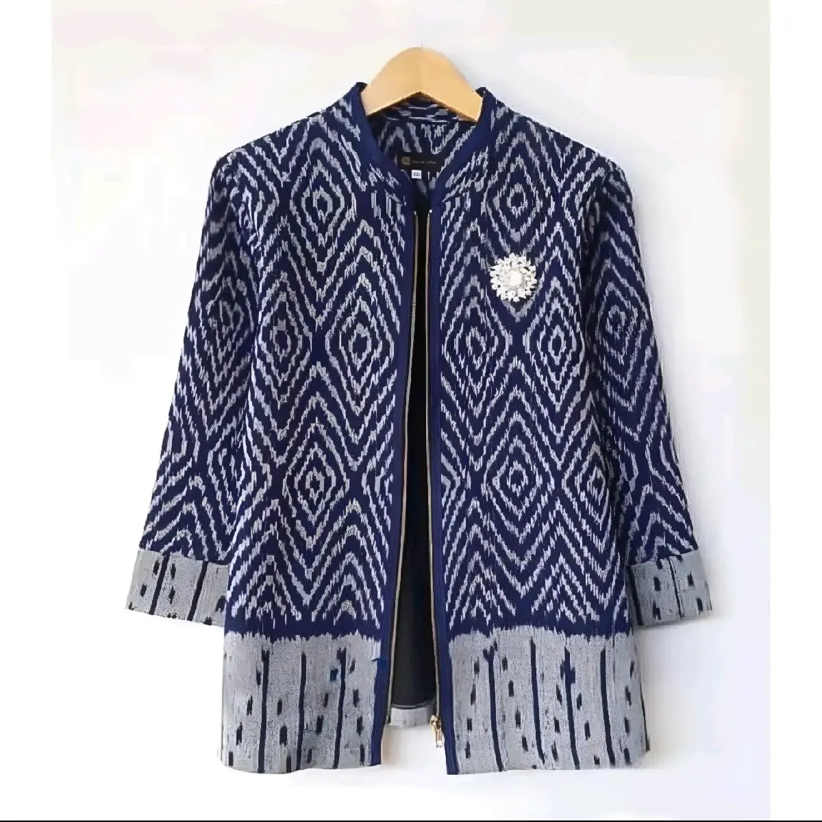 Atasan Blouse Tenun Troso  Baju Formal Kantor Baju Pesta Kondangan Tenun Biru Navy B06