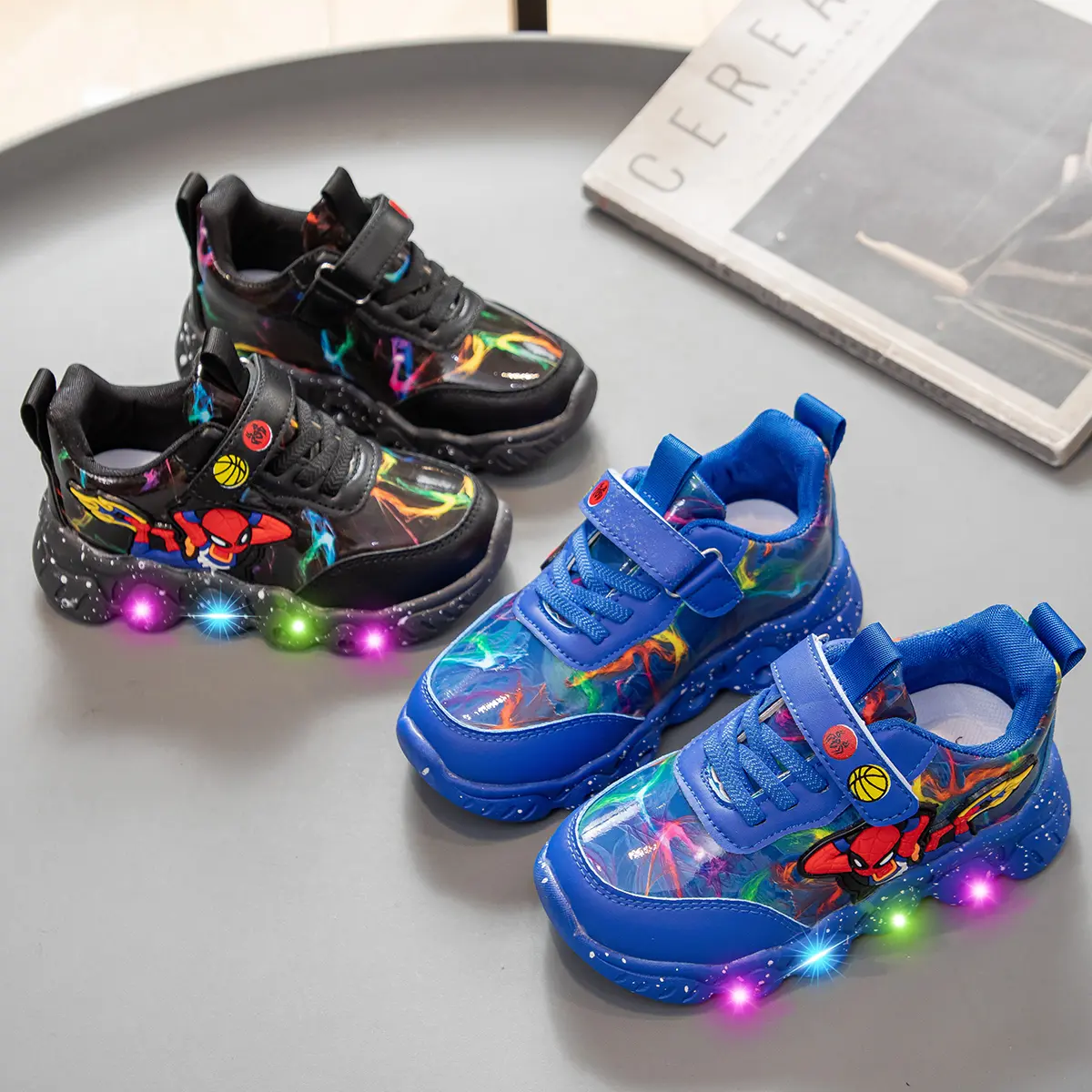 Light up shoes for kids  LED spike pattan shoes for kids boys sneakers velcro light up shoes