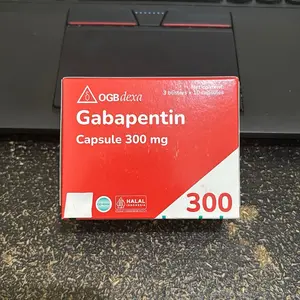 Multivitamin original Gabapen tin 300mg box 30 kapsul ogb dexa