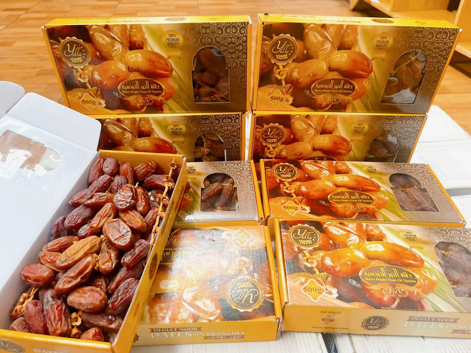 Kurma Yulla Tunisia Tangkai