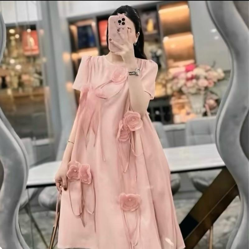 Váy bầu cộc tay bông hoa tua rua sang chảnh mẫu hót nhất 2025 B040