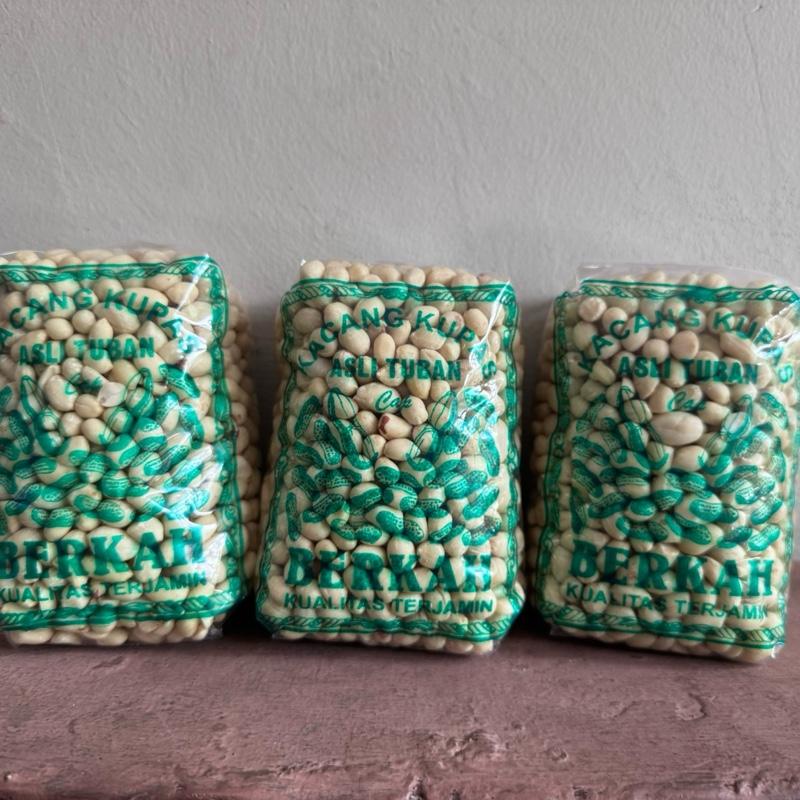 5 bungkus Kacang Kupas Asli Tuban 250g x 5 Bungkus - Total Berat 1,250g - Goreng, Food, Mete, Kering, Snack, Cemilan Bawang Makanan Camilan Mede 6