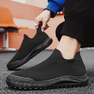 Sepatu Sneakers Slip On Pria Terbaru Karet Elastis Bahan Premium Import - 102 Kasual Shoes Flat Hitam Merah