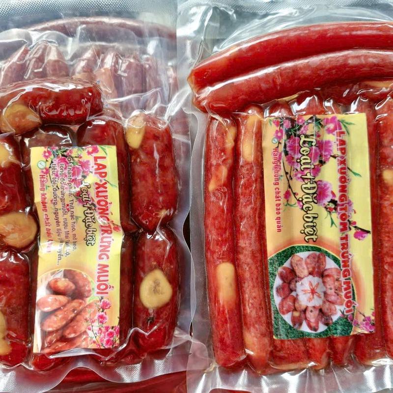 1kg combo mix 2vị :1túi 500g lạp xưởng khô tôm trứng muối +1túi 500g lạp xưởng trứng muối đặc biệt sấy dẻo