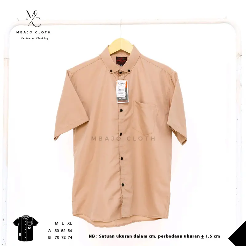 Kemeja Pria Polos Lengan Pendek Bahan Katun Baju Casual Distro Cowok Keren Formal 1
