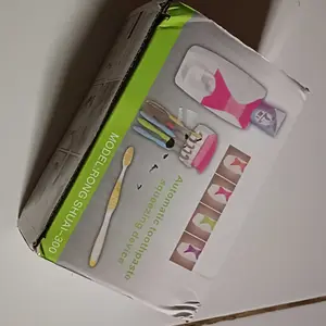 Dispenser Odol Otomatis GEN-1 Holder Tempat Sikat & Pasta Gigi Plastik Minimalis Gantung Tempel Dinding Tanpa Paku