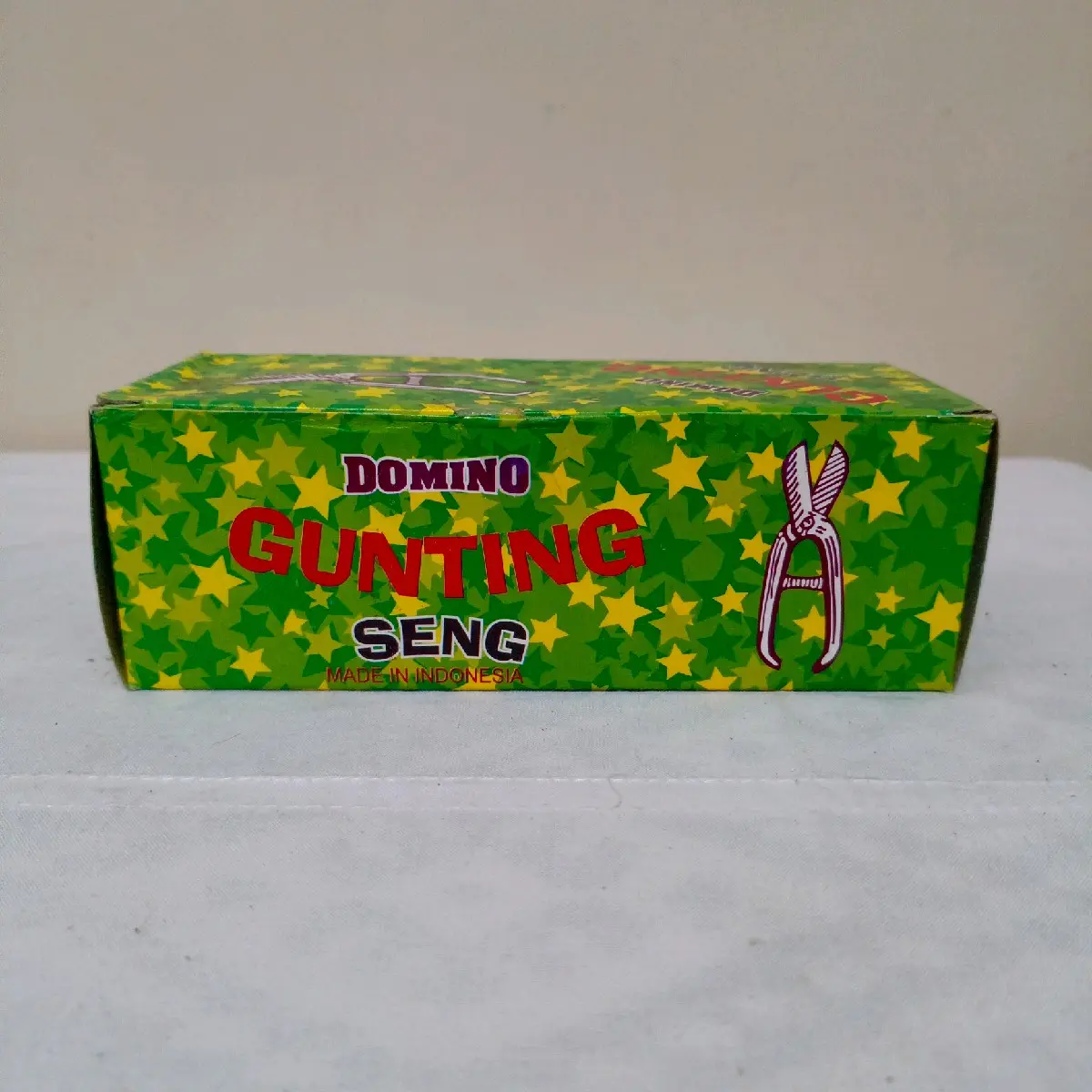 domino gunting seng 1 pack isi 10 biji