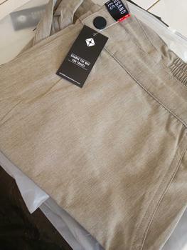 Product Review of All Day Shorts Packable Lightweight  Anti-odour seluar pendek lawa tiub lurus longgar s from K**2 3