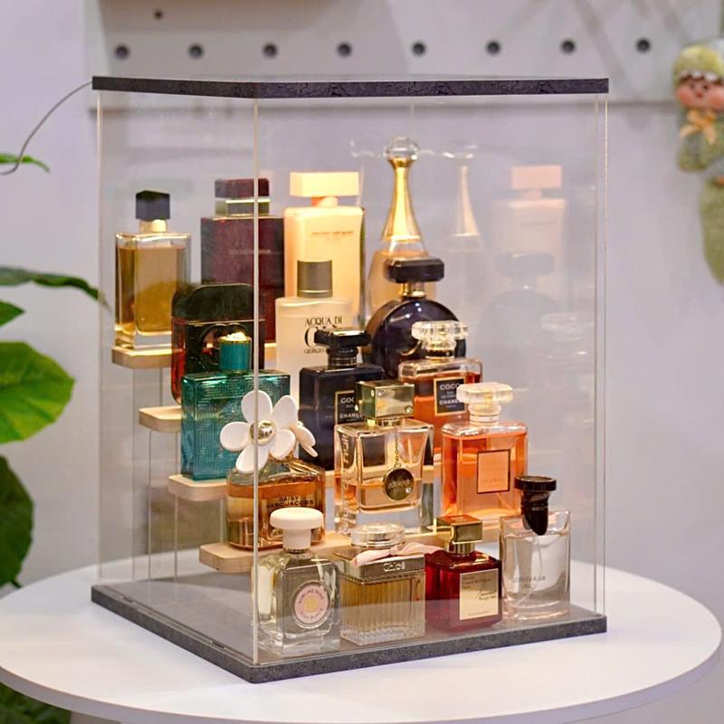 Hộp mô hình trưng bày (có đèn)KT 318x300x414mm với chất liệu  kết hợp với gỗ hoặc MDF phù hợp cho các loại mô hình lớn có kích thước chiều cao dưới 40cm hộp mica đựng baby three