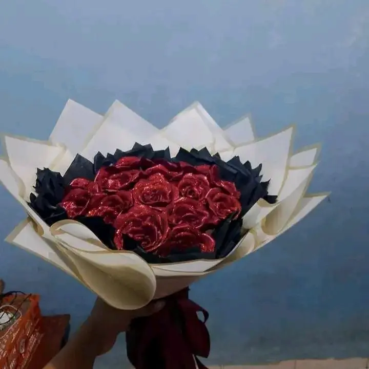 buket bunga hadiah untuk seseorang