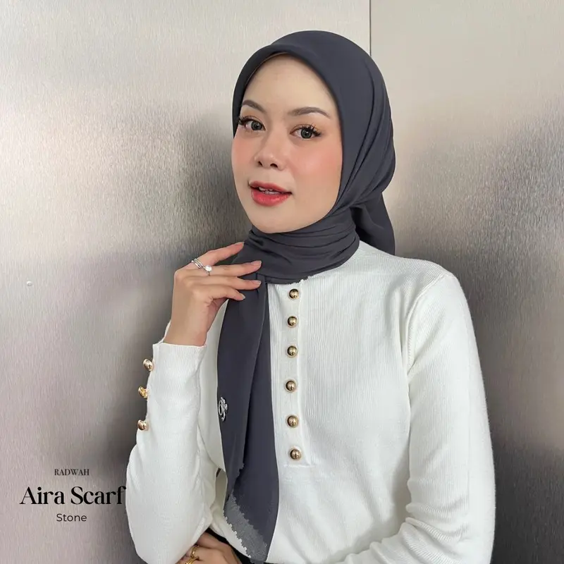 [BEST SELLER] Radwah - Premium Aira Scarf - Premium Voal Ultrafine - Hijab Segi Empat Mudah dibentuk  & Nyaman Dipakai 7