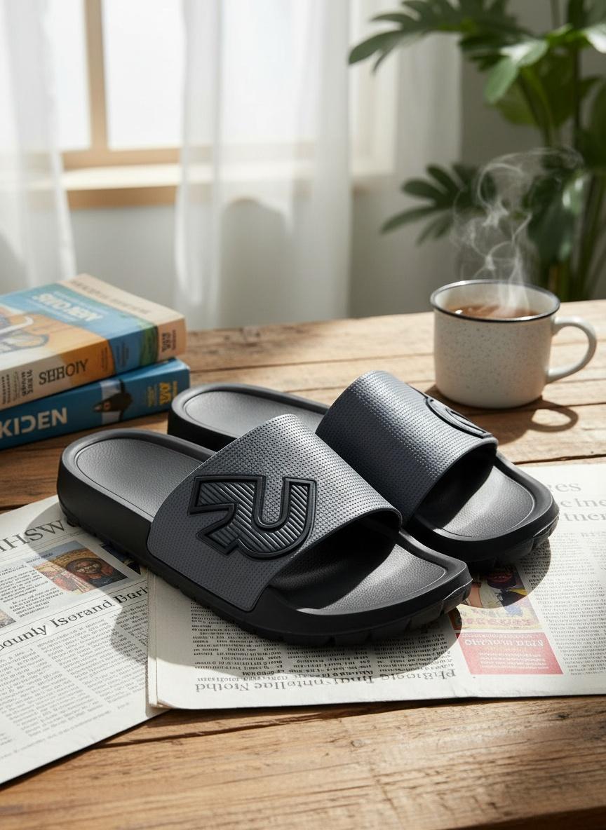 Hengrun-8015-1 Men's Slippers Thick Anti Slip Comfortable Wear All Day Suitable for Indoor & Outdoor Lightweight EVA Material Lightweight Non-Slip Color Black Slippers Size 39-44 Mountain Flip Flops Sandal Shoes Sendal