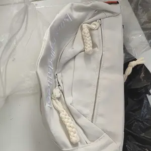 Ready! COD! Tas Pinggang Fashion Polos Simple Tas Dada Diagonal Mode Tas Pinggang Olahraga Wanita Tas Selempang Nilon Tas Pinggang Unisex Hitam