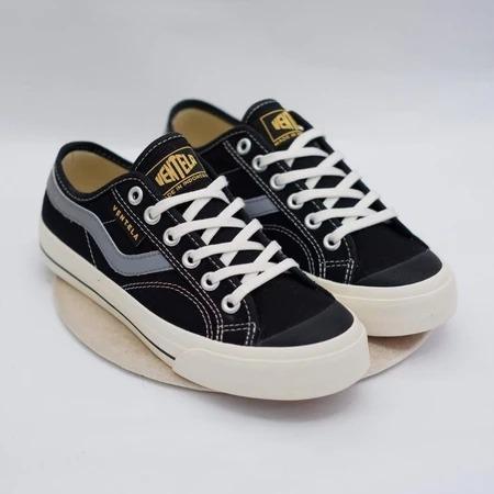 Sepatu Sneakers Ventela New PuBlic Low Black and White Original Casual Nyala Pria Wanita 5