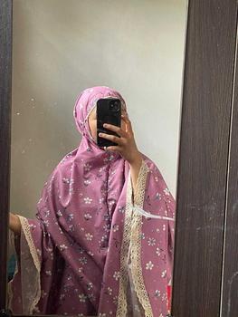 Product Review of Tiffany | Mukena Traveling Dewasa Mini Pouch Katun Motif Bunga 2in1 Muslim Panjang from a** 1