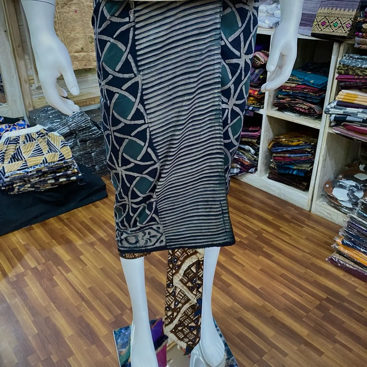 SAPUT/KAMPUH BLANKET HALUSAN