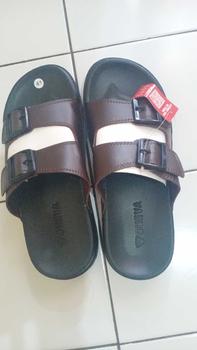 Product Review of GUEVA Sandal Pria Kasual Gaya Modern Kekinian Terbaru Ringan Lentur Gueva - AJE 01 Jepit Sendal Selop from I**e Y**a 0