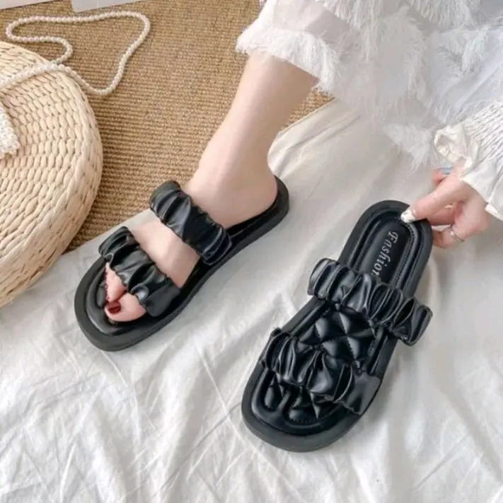 sandal wanita korea kerut kekinian(sandal santai wanita) Hitam 3
