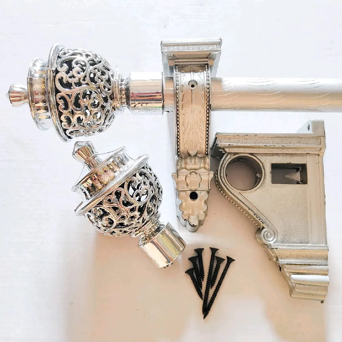 Batang Gorden Murah Fullset Dengan Mahkota Batik dan Bracket Eropa